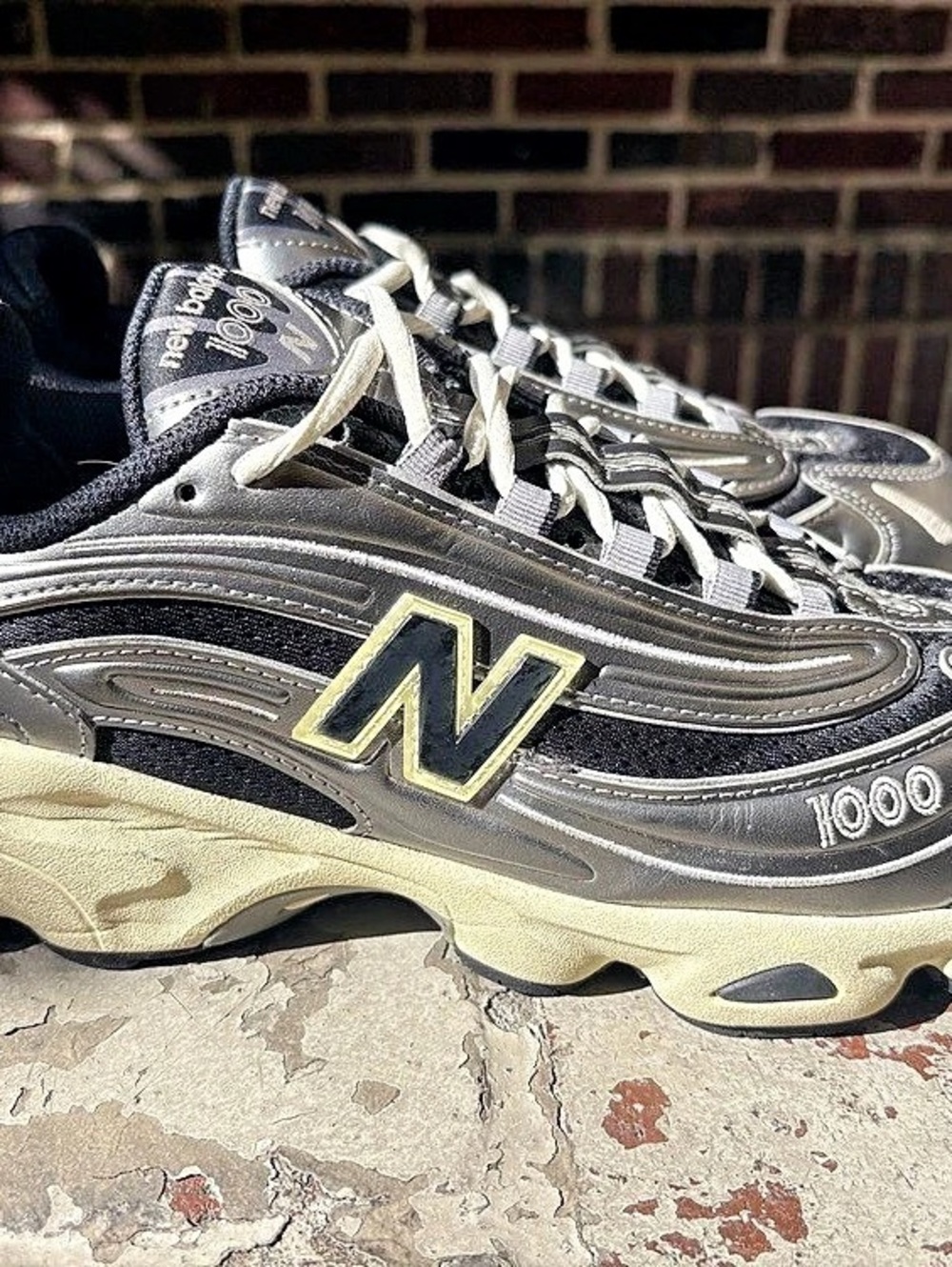 New Balance 1000 Black Silver Metallic Black & Silver Sneakers
